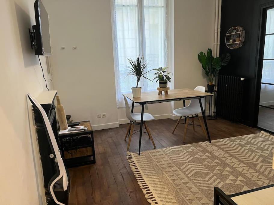 Appartement Magnifique Paris 18 Esterno foto